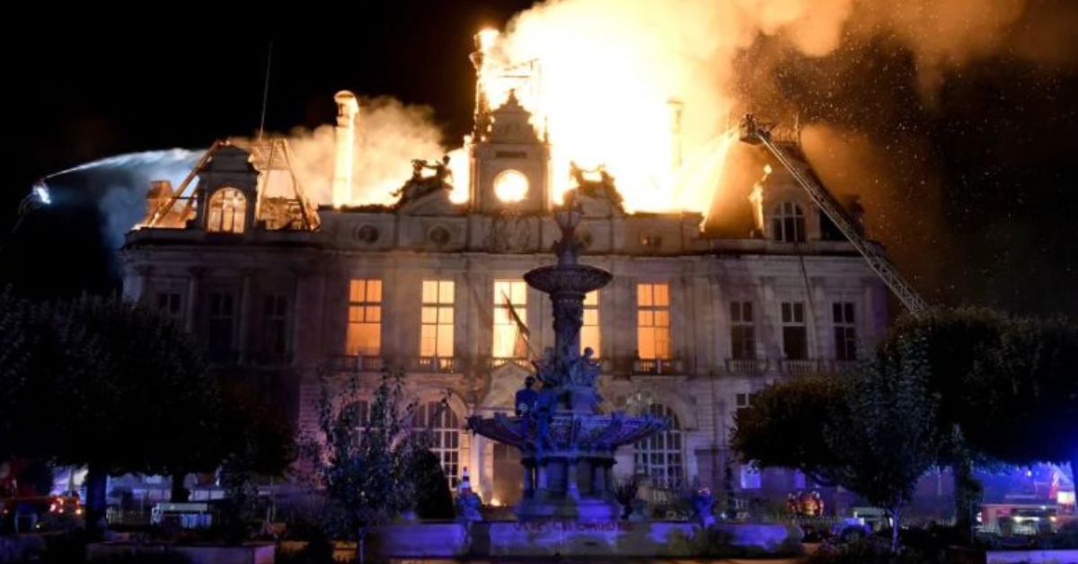 Francia suma cerca de 2.000 detenidos tras dos jornadas de protestas; Macron promete sanciones