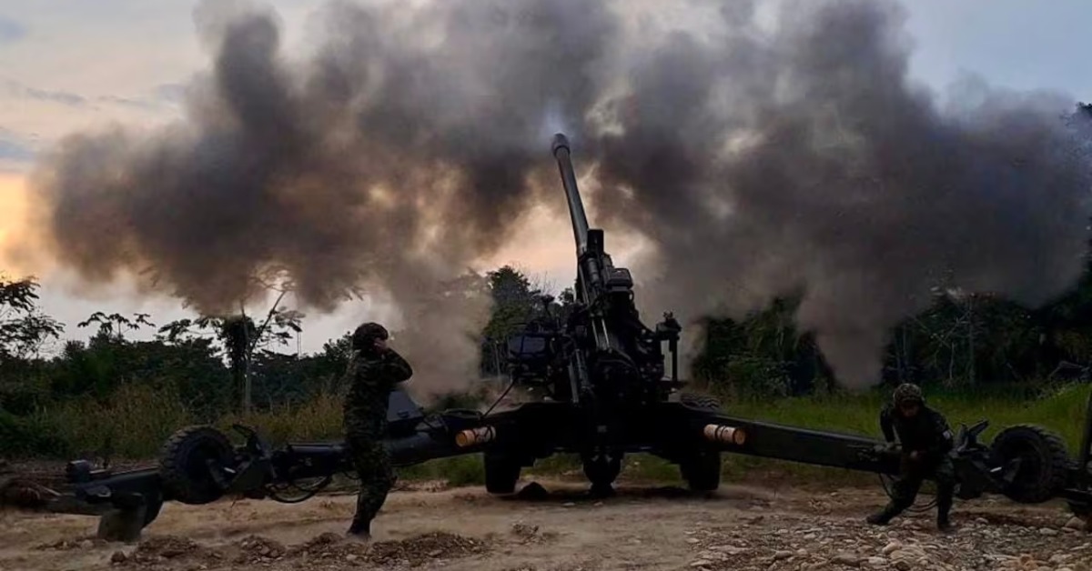 Quinto bombardeo del Gobierno De la Espriella deja ocho muertos en operación contra el ELN