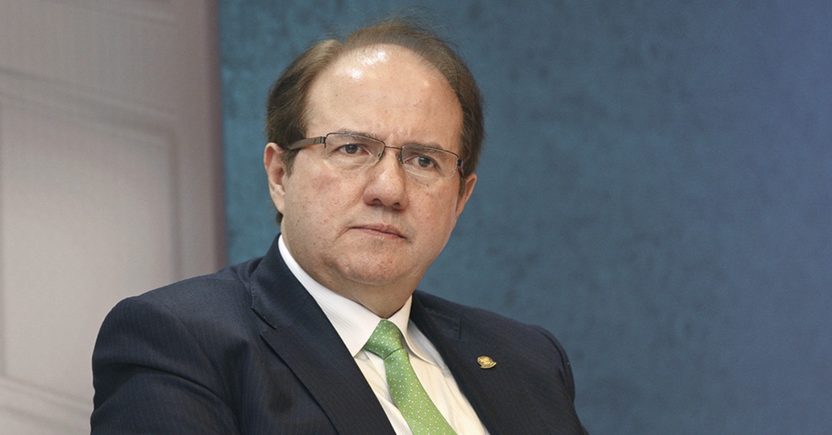 Gobierno activa extradición de Leonidas Bustos desde Canadá tras condena por cartel de la toga